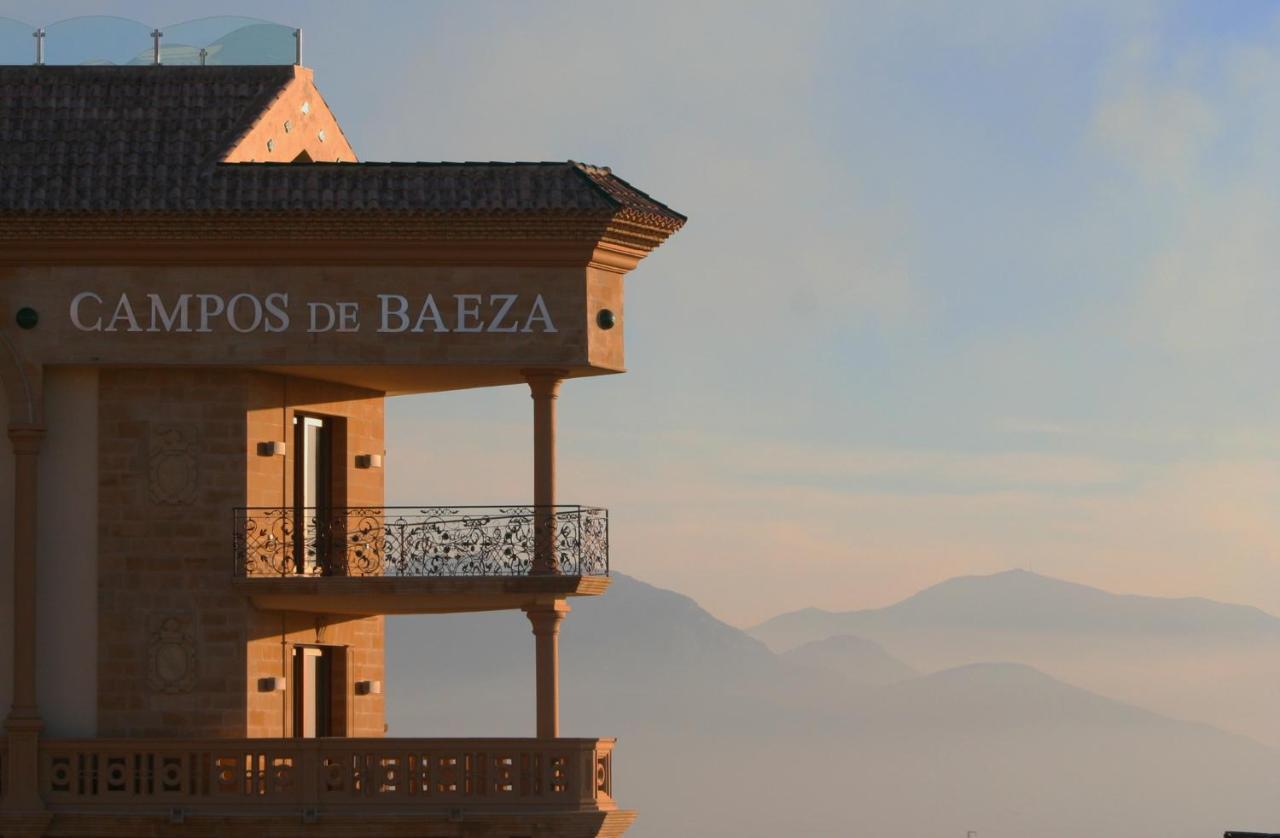 Hotel Campos De Baeza Luaran gambar