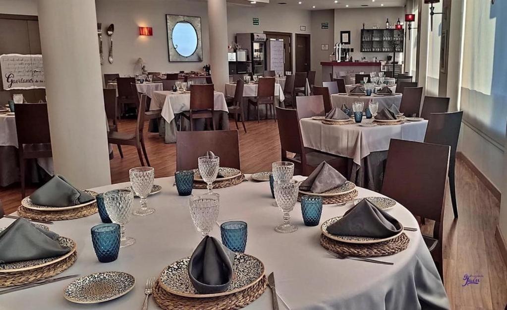 Hotel Campos De Baeza Luaran gambar