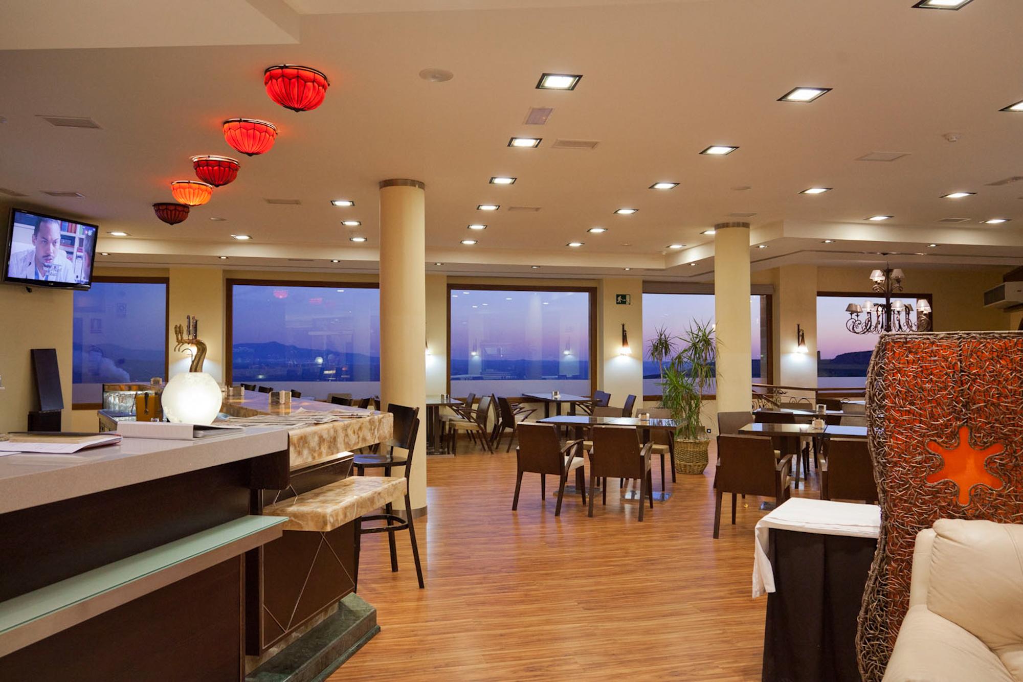 Hotel Campos De Baeza Luaran gambar