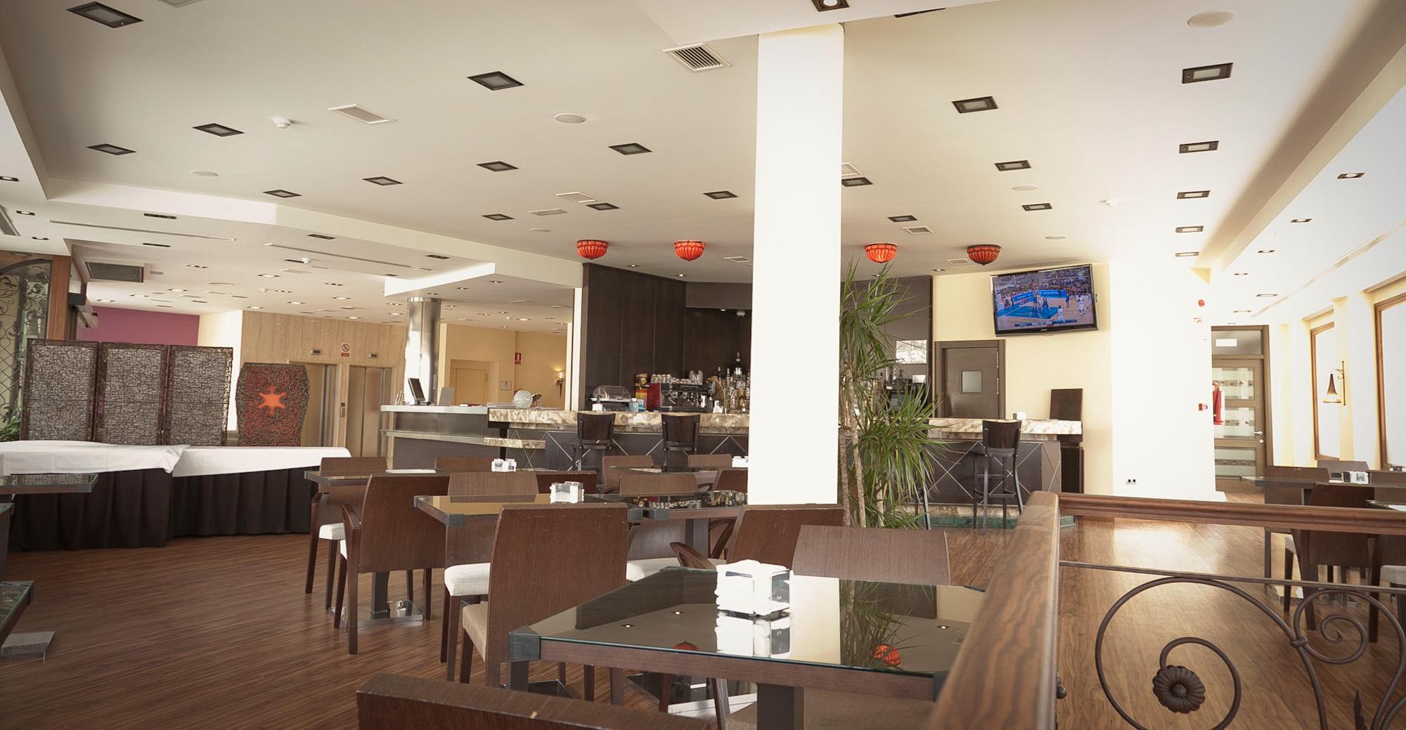 Hotel Campos De Baeza Luaran gambar